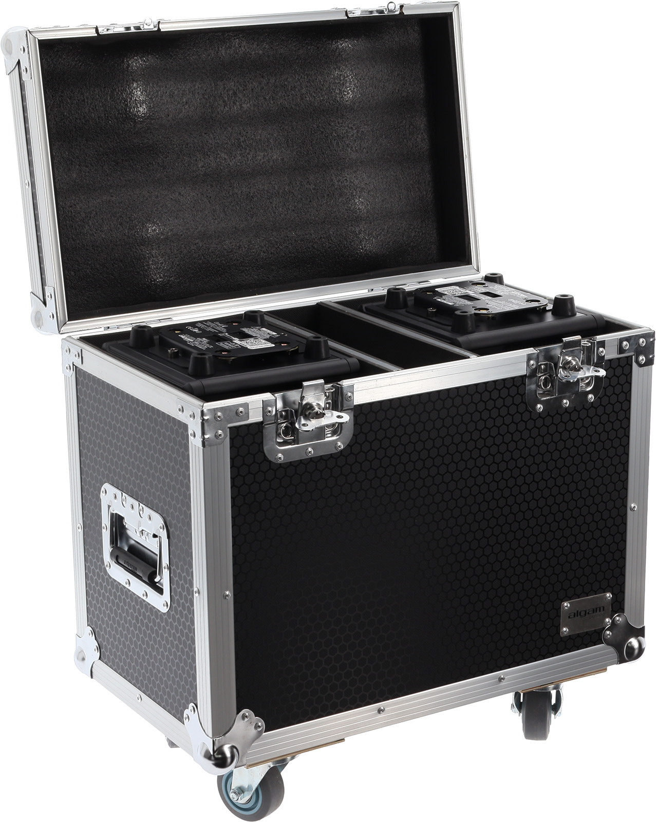 Flight case on wheels for 2x MS150